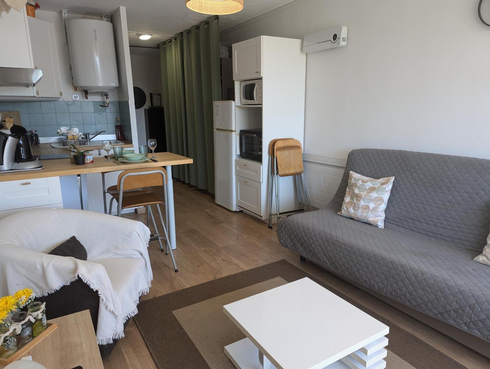 Sol-Y-Days Canastel, Studio Avec Coin Couchage, Quartier Du Boucanet Proche Commerces Et Plage Le Grau-du-Roi Extérieur photo
