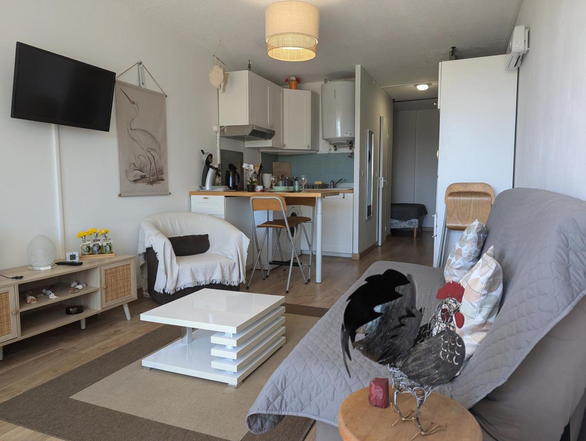 Sol-Y-Days Canastel, Studio Avec Coin Couchage, Quartier Du Boucanet Proche Commerces Et Plage Le Grau-du-Roi Extérieur photo